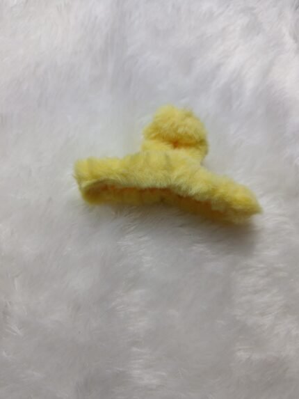 Colorful Fur Claws | Yellow