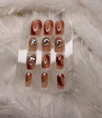 Embellished Nails | 09
